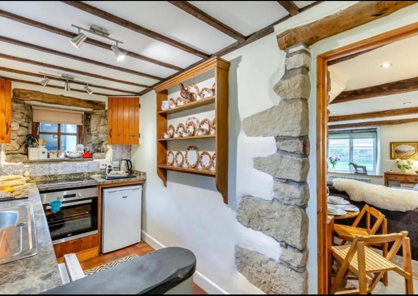 Westside Cottage, Newby, Clapham, Yorkshire Dales National Park, Famous Three Peaks, Near The Lake District, Pets Are Welcome Newby  Exteriör bild